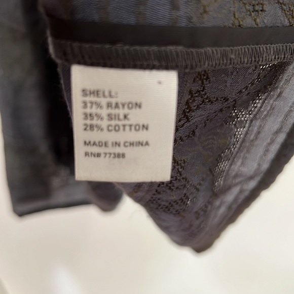 Silk lace bohemian blouse - Picture 7 of 8